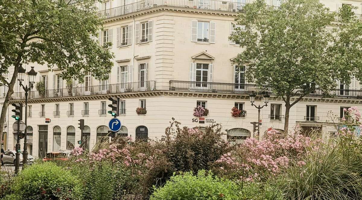 Appartement à PARIS-10E