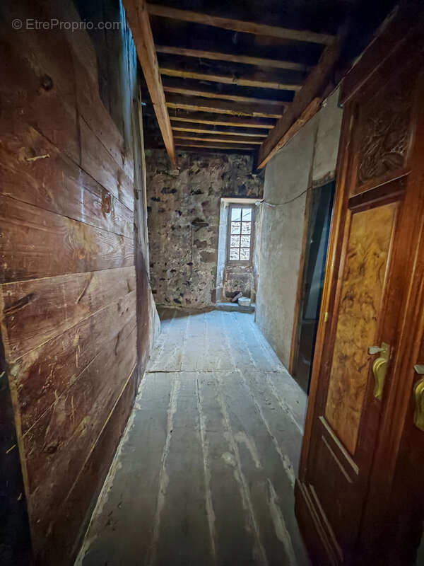 Maison à CHALENCON