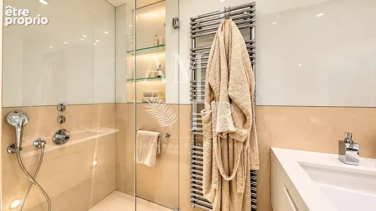 Cannes – arrière-croisette  140 m² – 4 chambres en suite – double espace de vie - photo 10