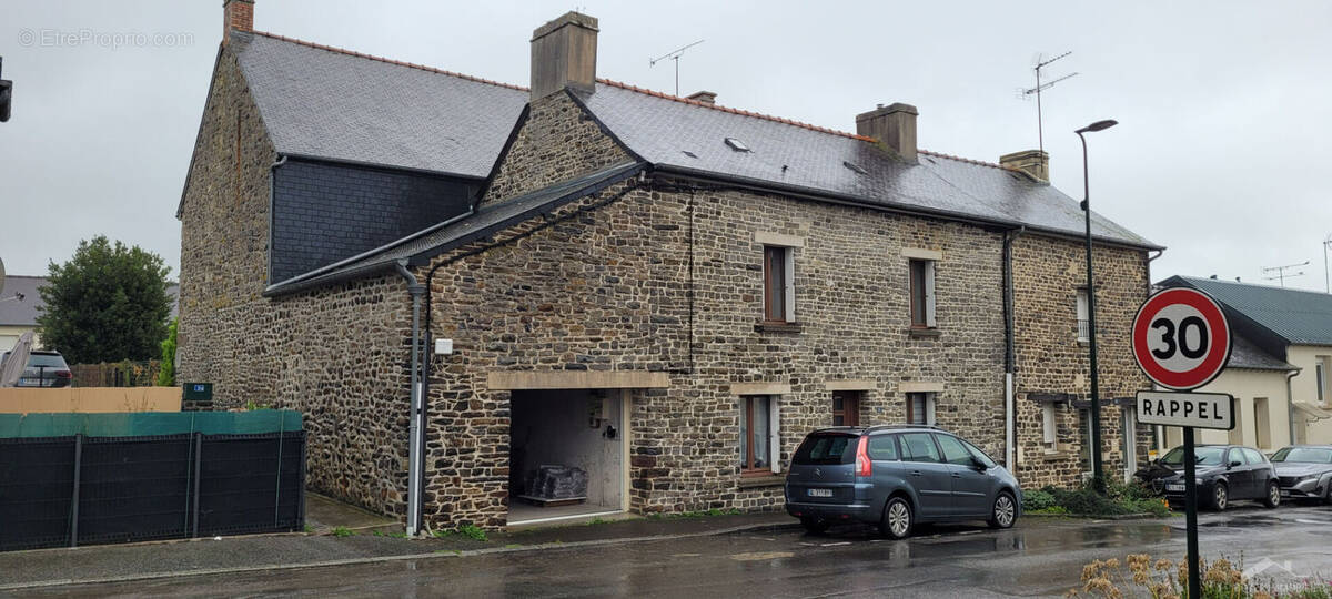 Maison à SAINT-M&#039;HERVE