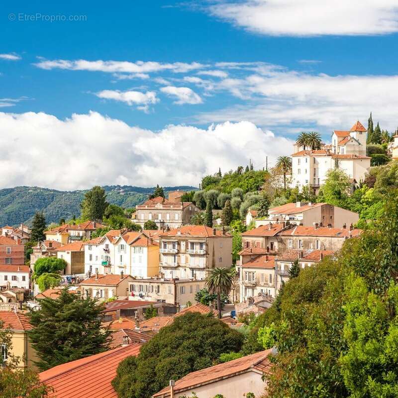 Appartement à AURIBEAU-SUR-SIAGNE