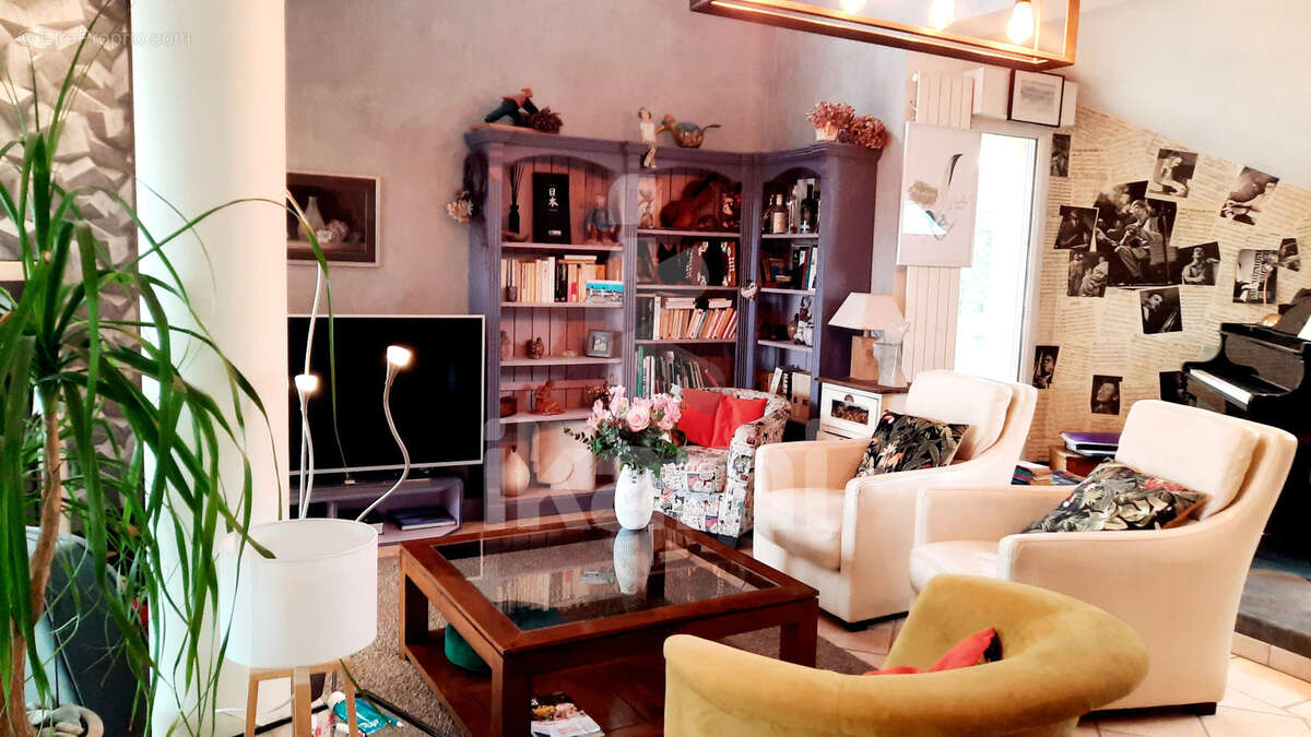 Maison à VILLEFARGEAU