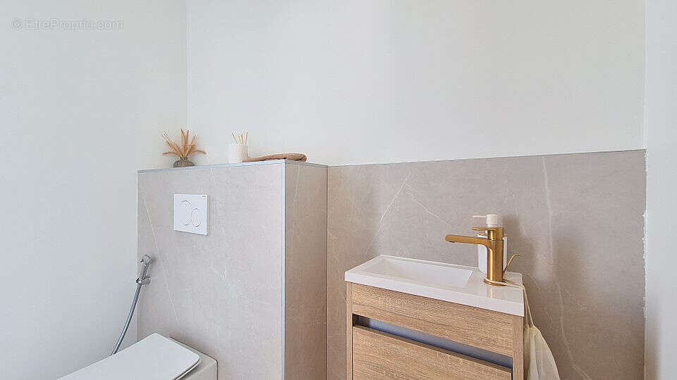Élégante villa contemporaine de plain-pied dans un domaine résidentiel prisé - photo 16