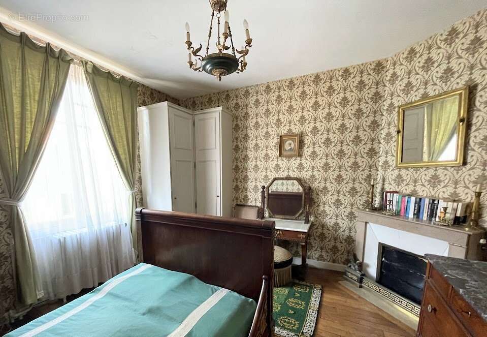 Maison à VERSAILLES