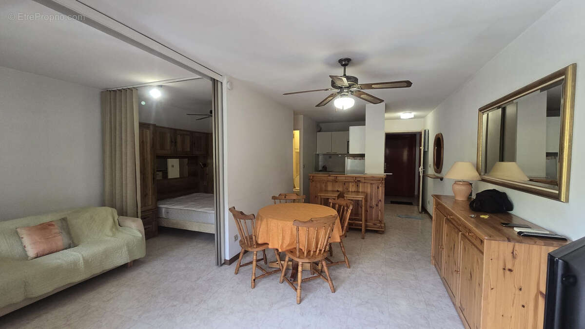 Appartement à ROQUEBRUNE-CAP-MARTIN