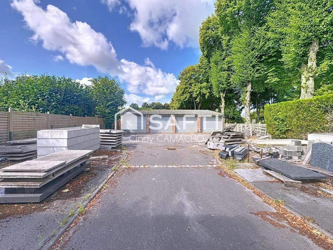 Photo 8 - Commerce à AMIENS