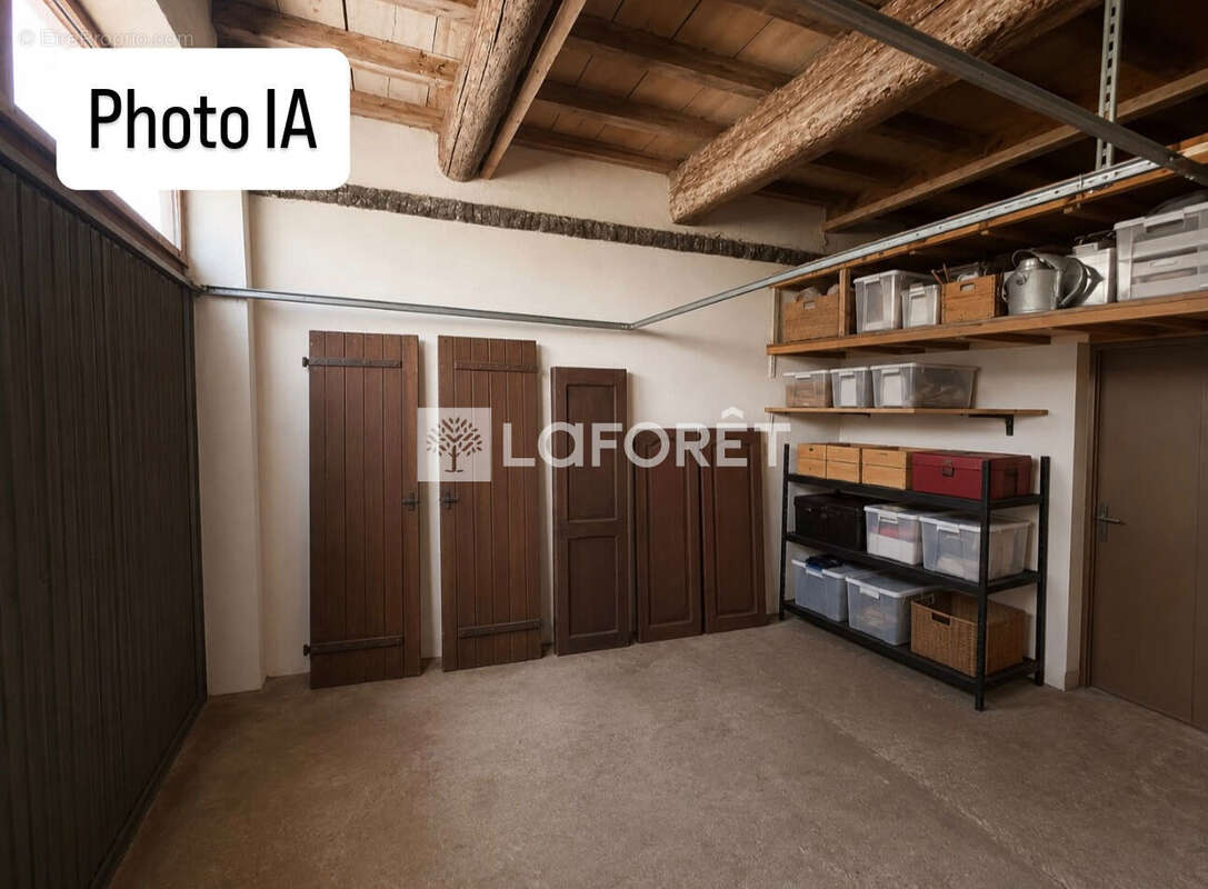 Maison de ville à rénover avec garage ? Un beau projet au coeur d'Arles ! - photo 14