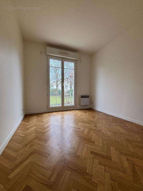 Appartement à BONDY