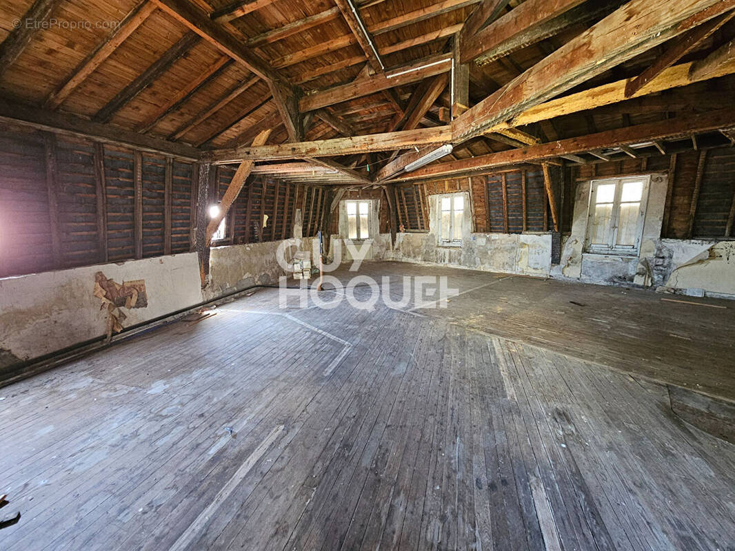 Appartement à FONTENAY-LE-COMTE