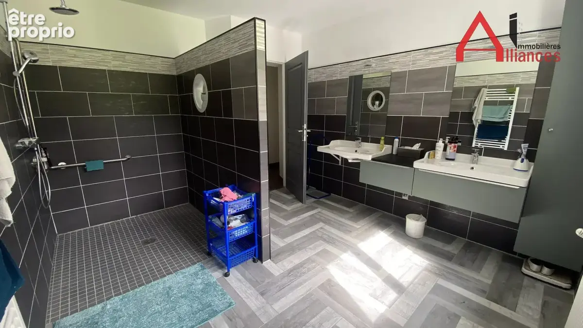Maison 9 pièces 216 m² à vendre à Cramont (80370) - photo 8