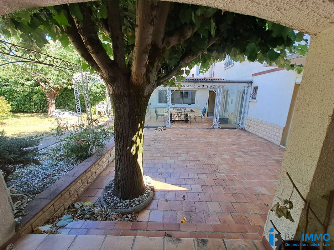 Maison 200 m² à Mazamet  - photo 3
