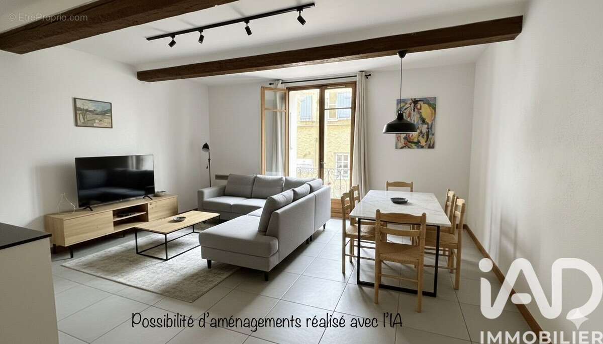 Photo 1 - Maison à ROQUEBRUNE-SUR-ARGENS