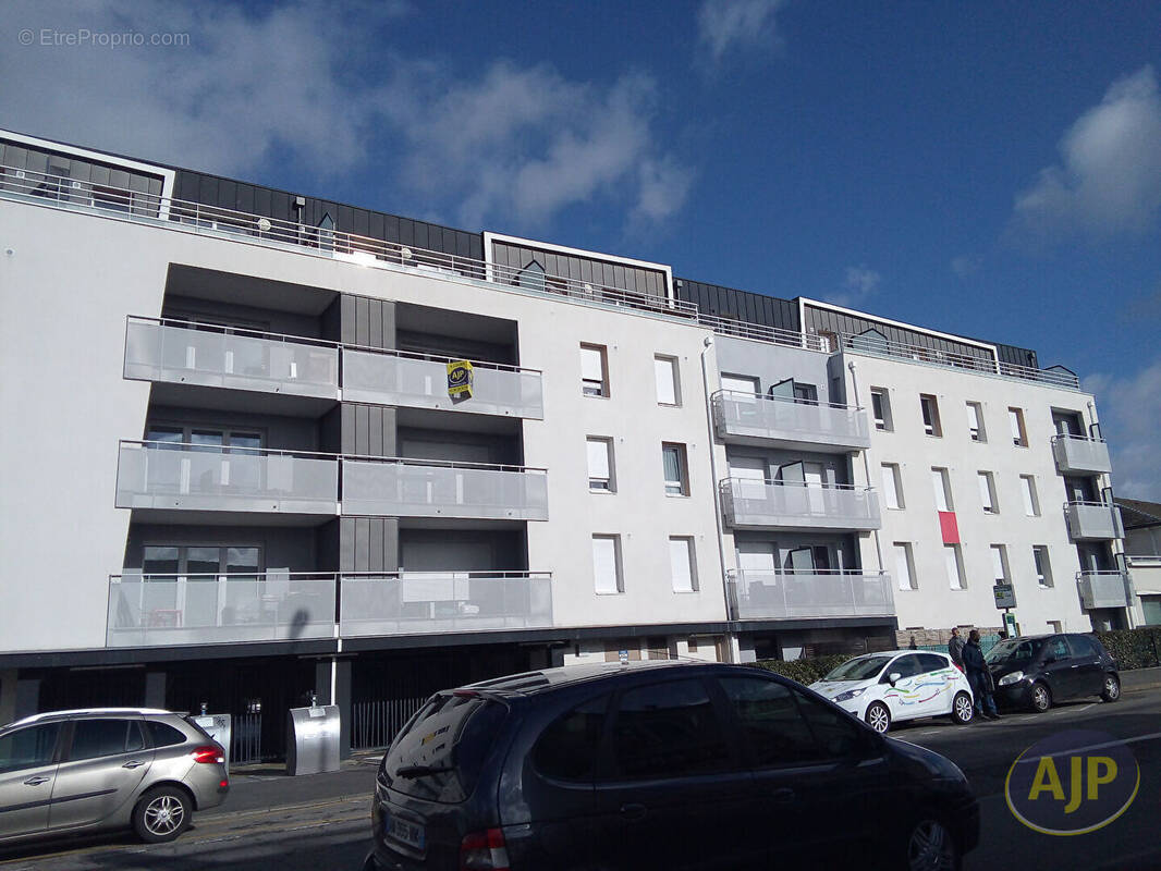 Appartement à SAINT-SEBASTIEN-SUR-LOIRE
