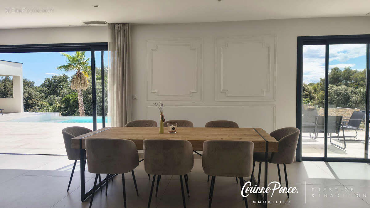 Maison à NIMES