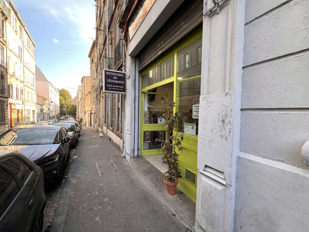 Commerce à MARSEILLE-3E