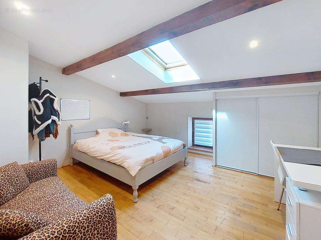 Maison à FRANCHEVILLE