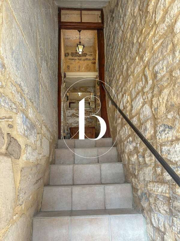 Maison 82 m² à Barjac  - photo 9