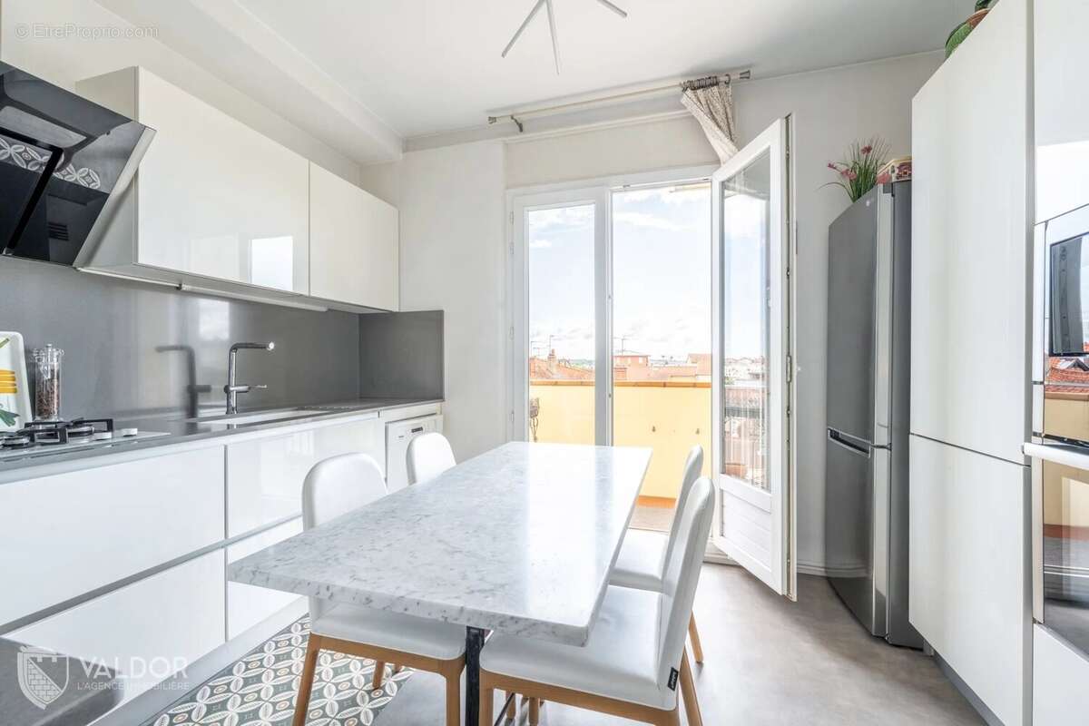 Appartement à VILLEFRANCHE-SUR-SAONE