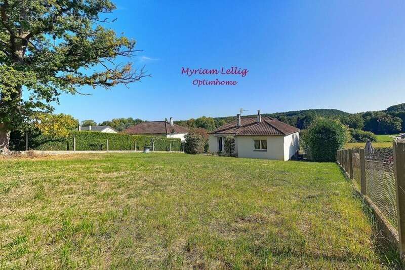 Maison à LA BONNEVILLE-SUR-ITON