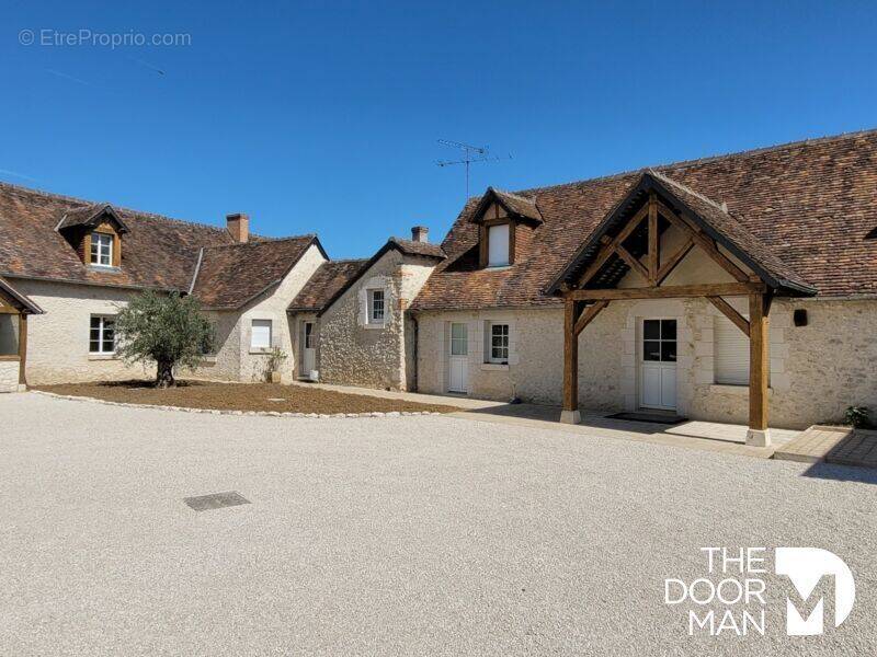 Maison à MONT-PRES-CHAMBORD