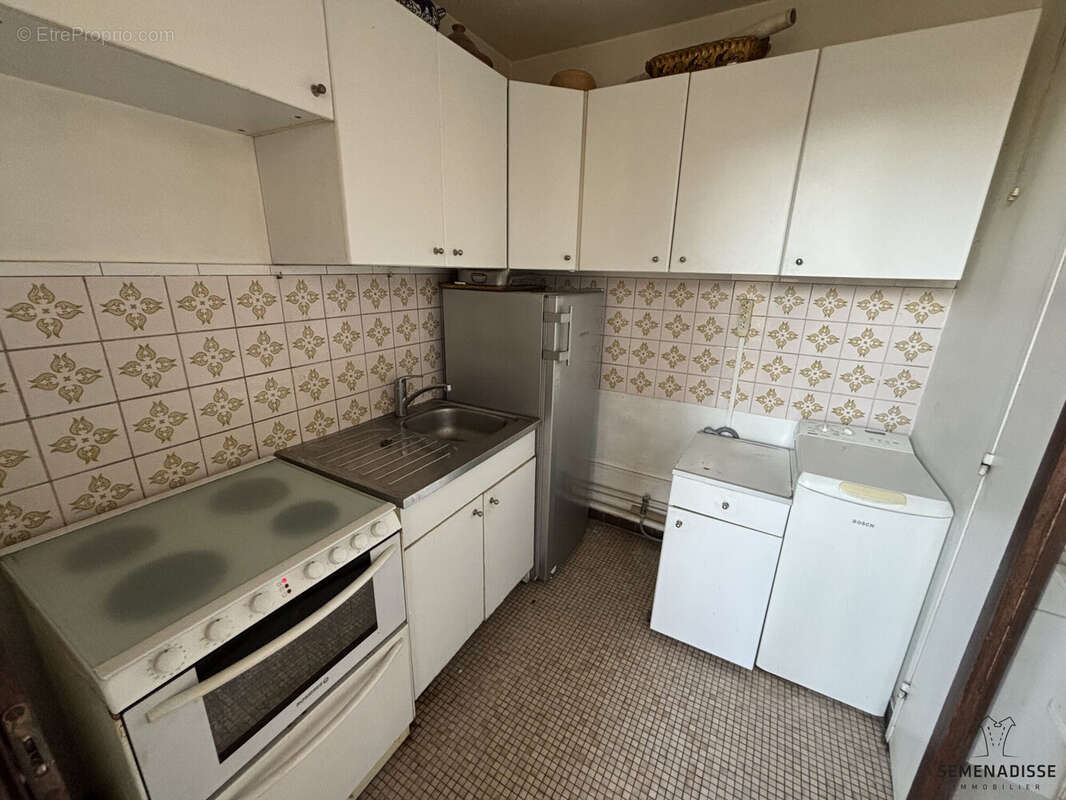 Appartement à PARIS-11E
