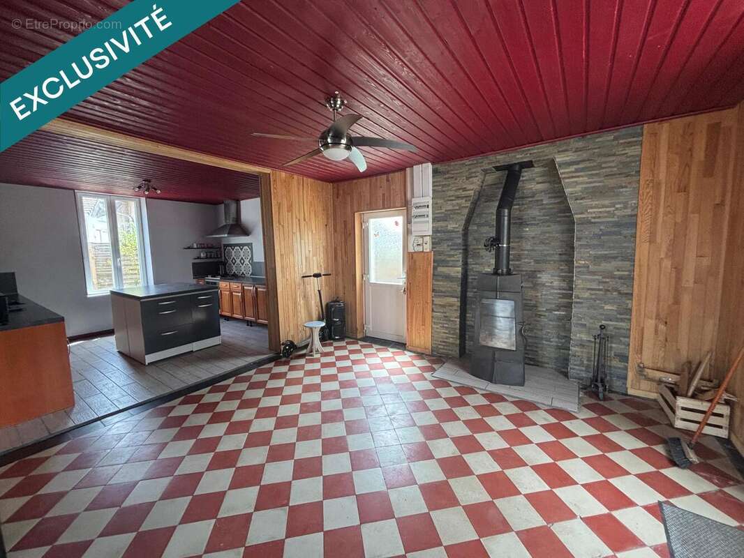 Photo 3 - Maison à LUXEY