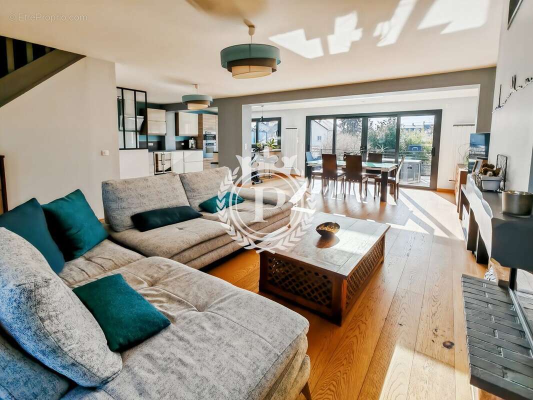 Maison à GOURNAY-SUR-MARNE