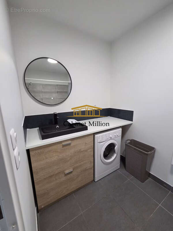 Appartement à CASTELNAU-LE-LEZ