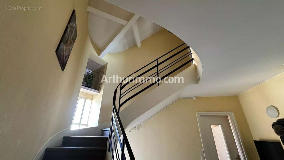 Appartement à LONS-LE-SAUNIER