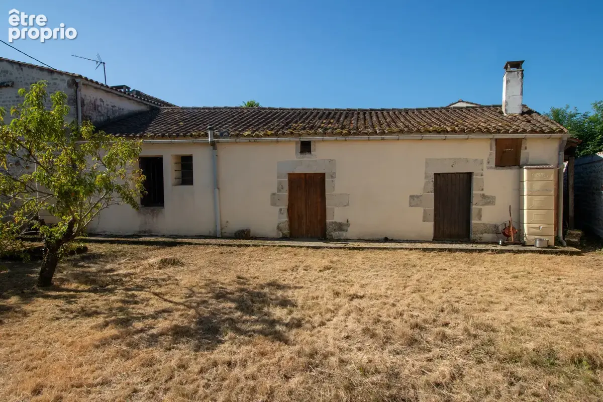 Ensemble immobilier 3 maisons + dépendances - photo 10