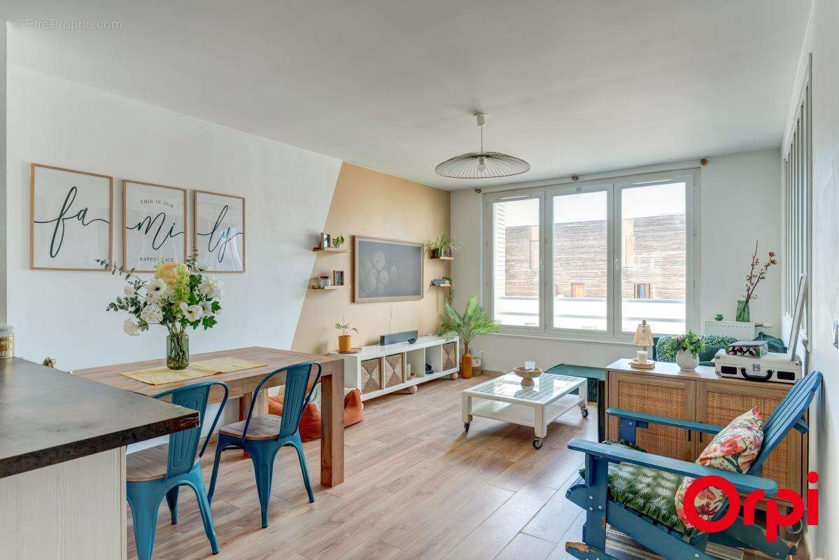 Appartement à LYON-9E