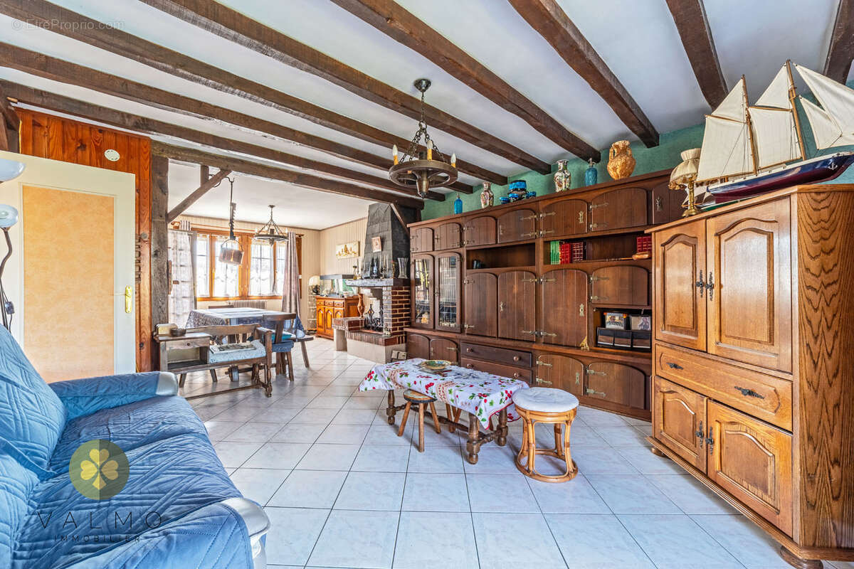 Maison à FLEXANVILLE