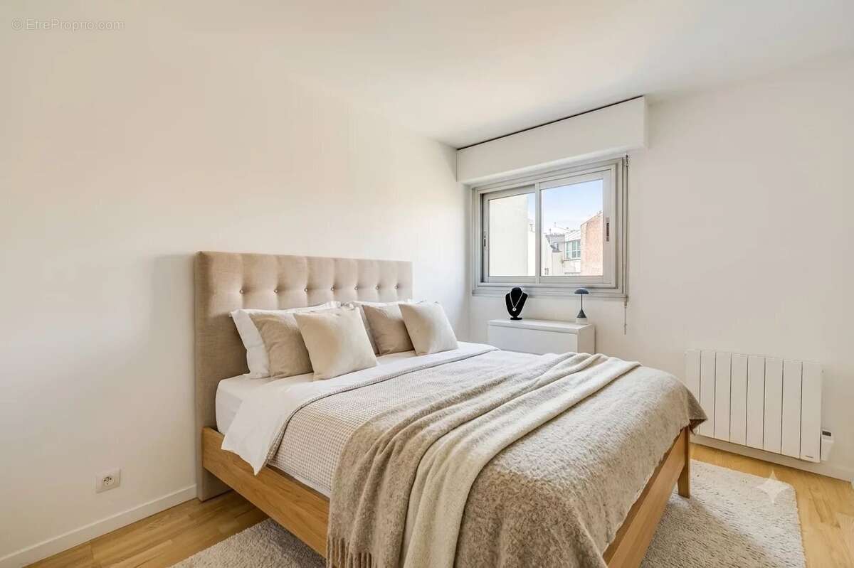 Appartement 64 m² à Paris-17e  - photo 12