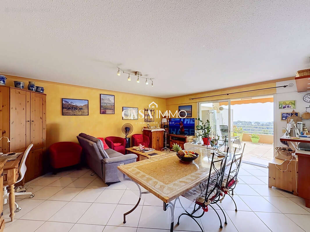 Appartement 73 m² à Hyeres  - photo 8