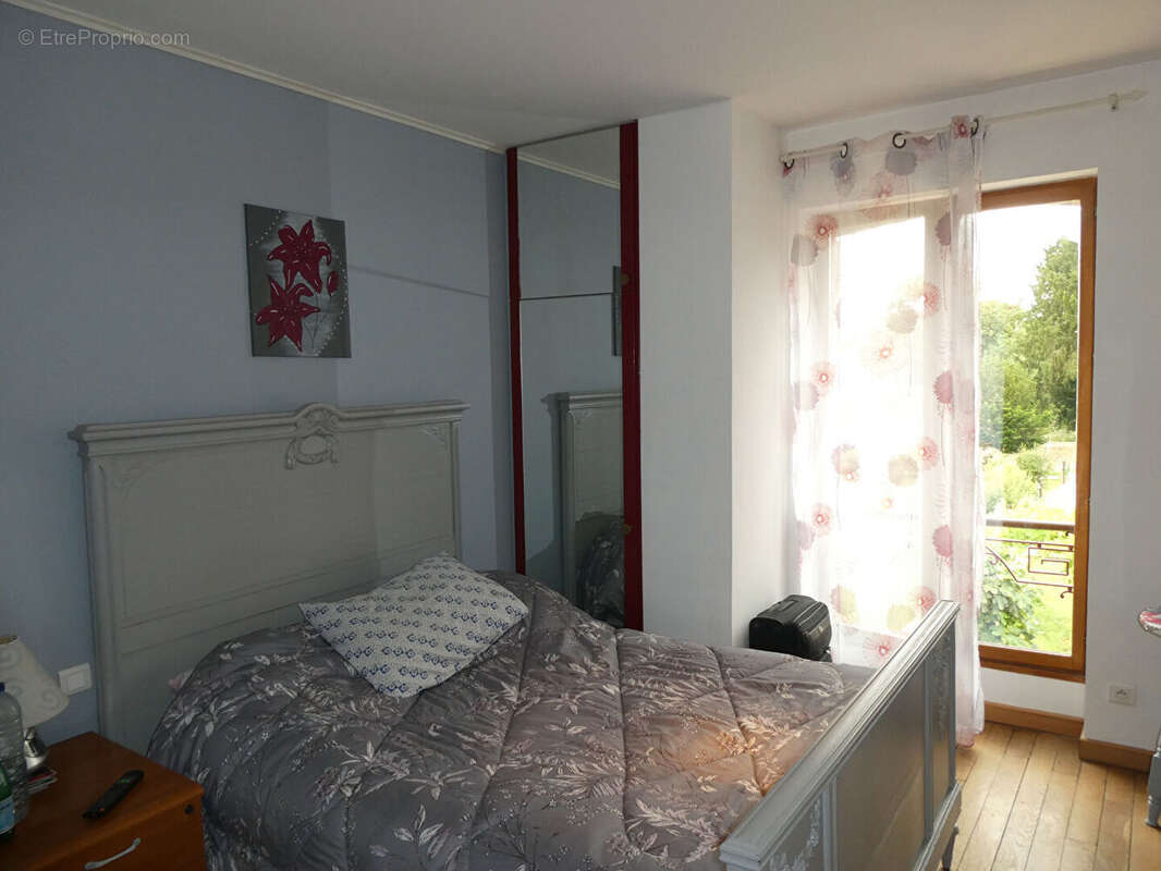 Maison à SAINT-ELIPH