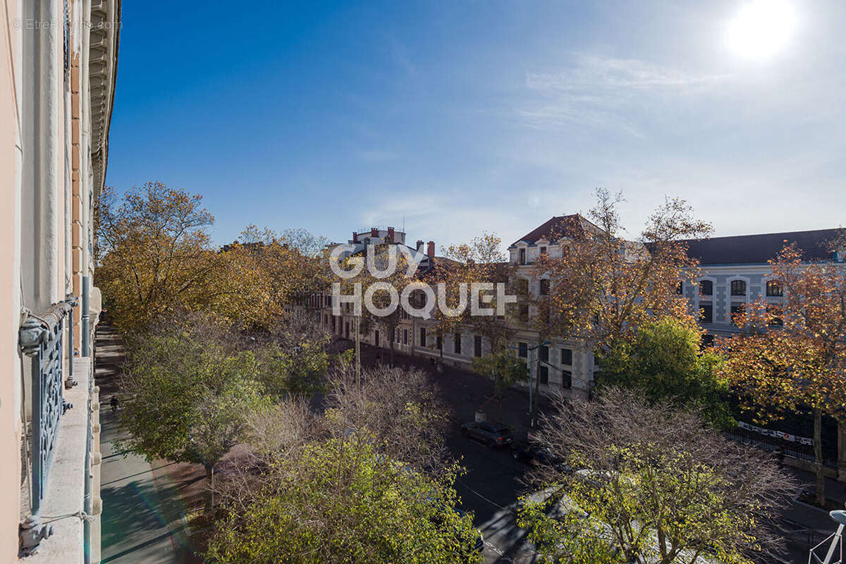 Appartement à LYON-4E