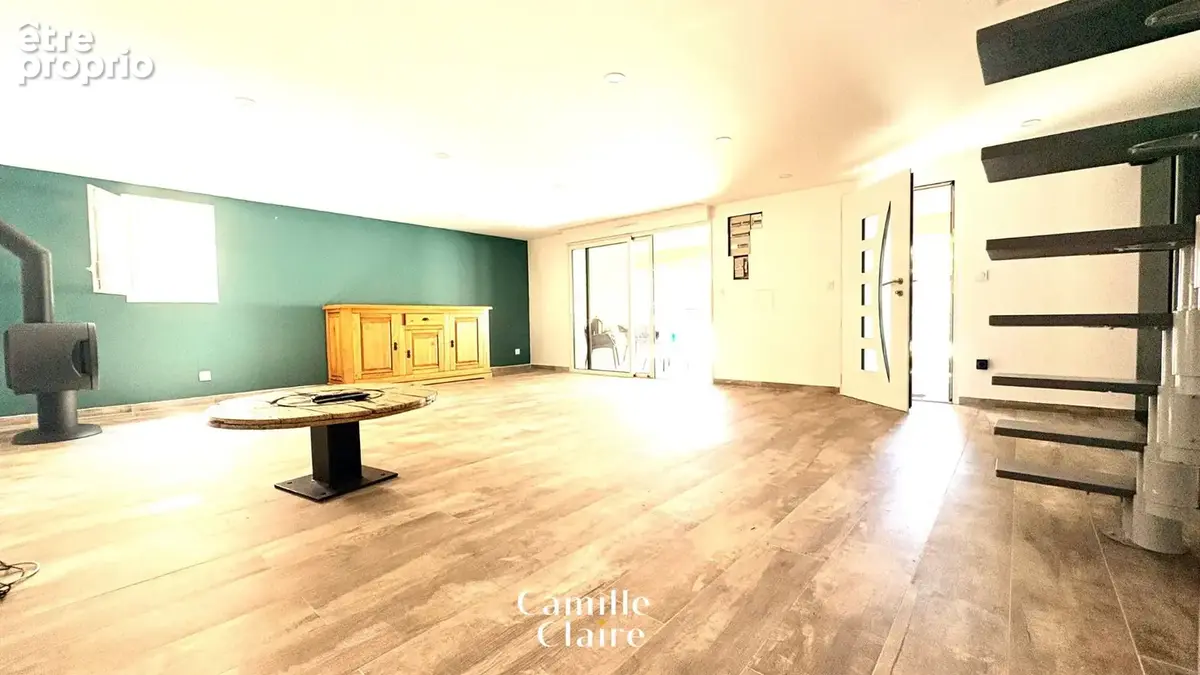 'Nouveauté' maison T6 + dépendance avec terrain et piscine sur les Pennes-Mirabeau. - photo 2