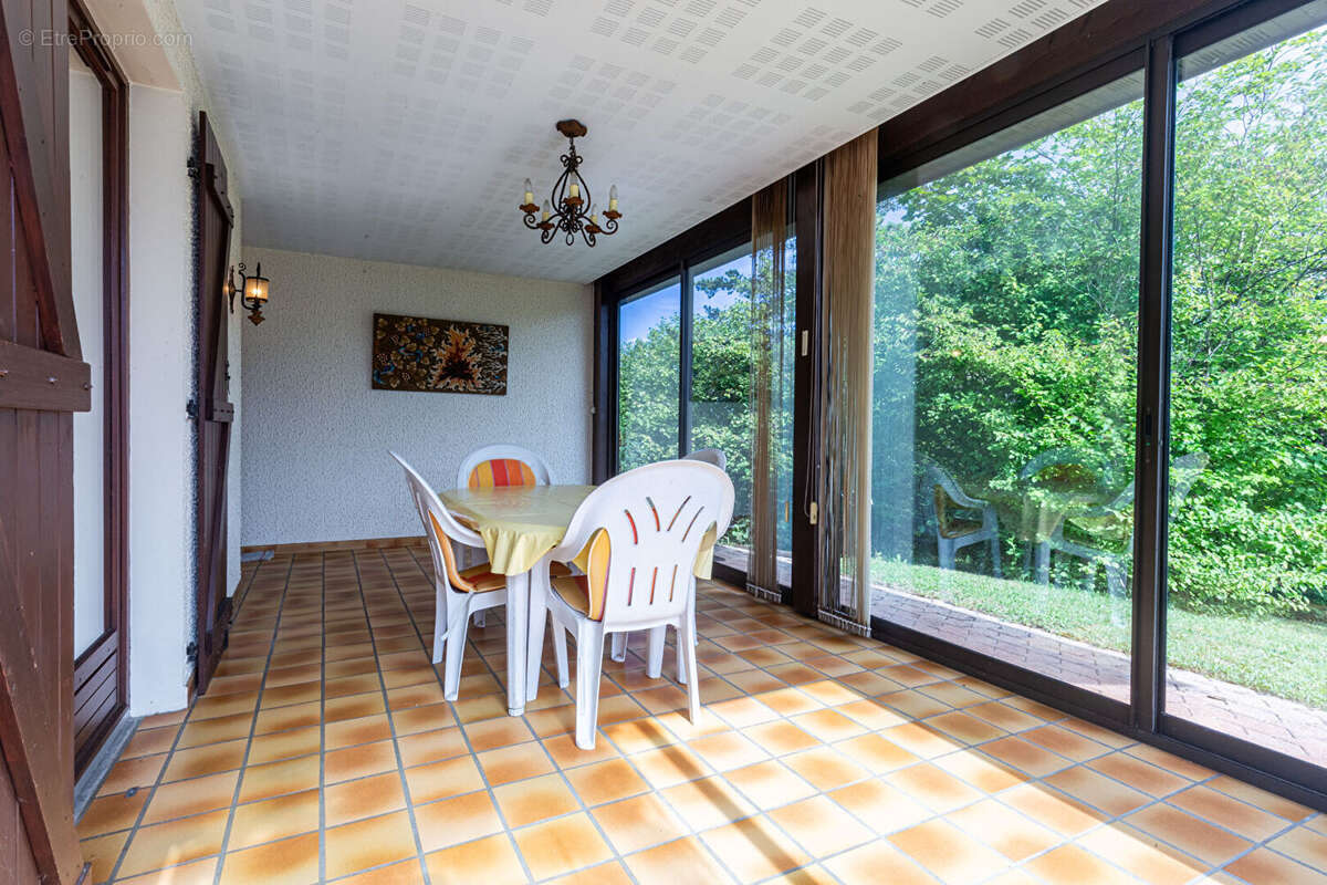 Agence immobiliere laforet - "cerisier"  - annecy / seynod - maison plain pied 93,41m2 - sous-sol complet - photo 3