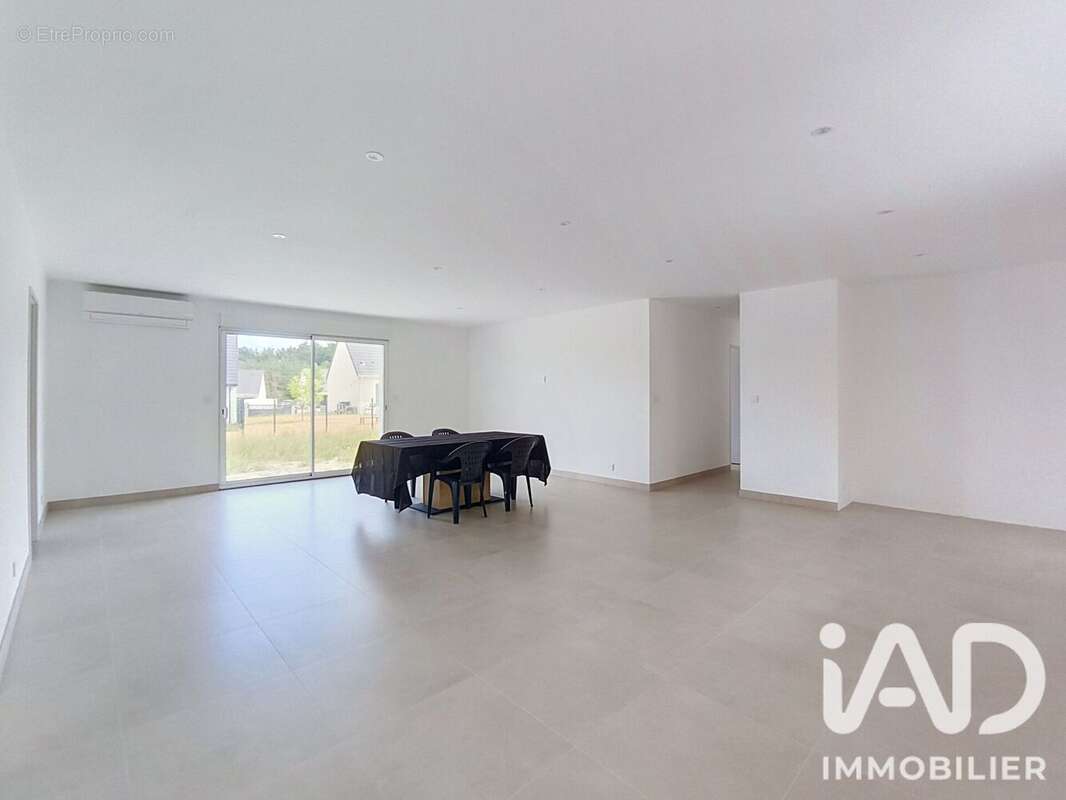 Maison 127 m² à Villefranche-Sur-Cher  - photo 5