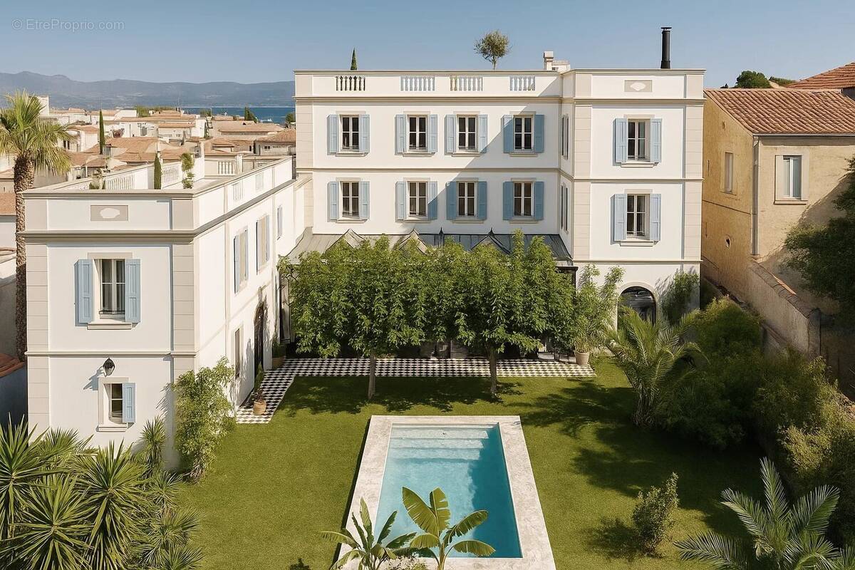 Maison à SANARY-SUR-MER