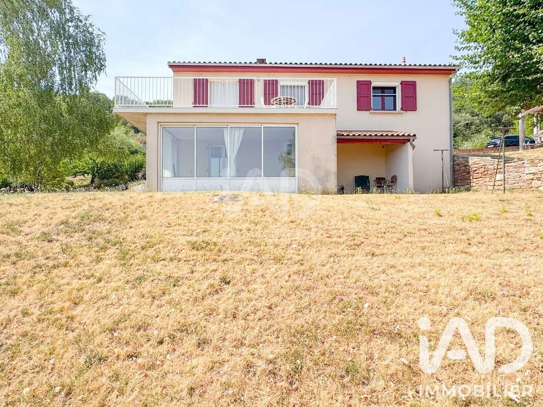 Maison 92 m² à Viala-Du-Tarn  - photo 5