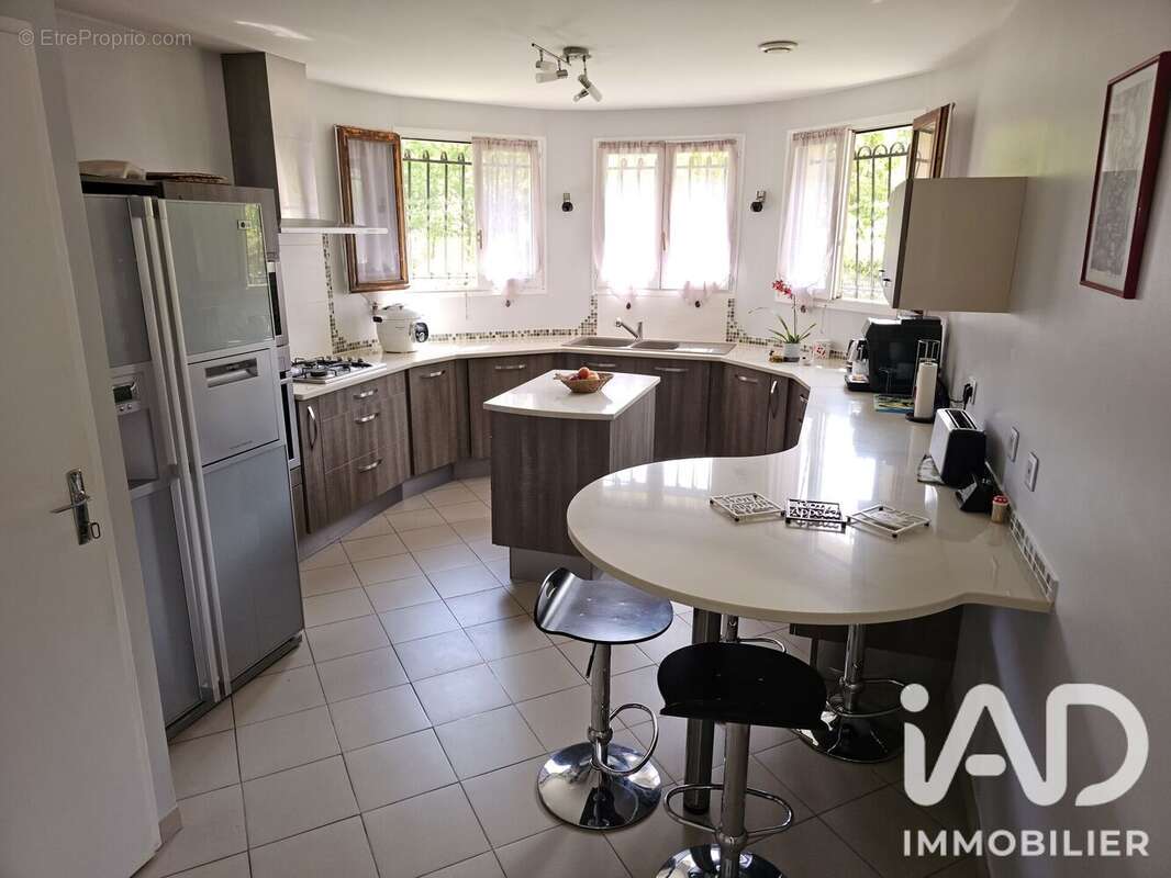 Maison 220 m² à Gageac-Et-Rouillac  - photo 9