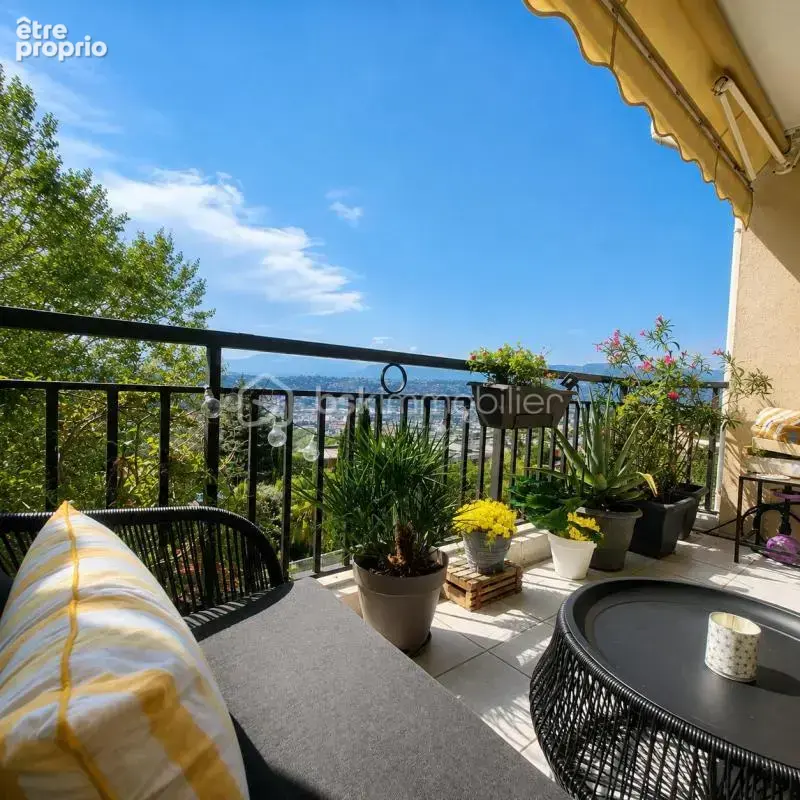 3 pièces - dernier étage - terrasse - piscine - garage - photo 12