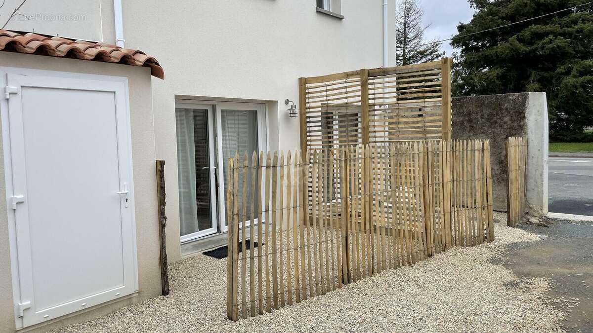 Appartement à BOUGUENAIS