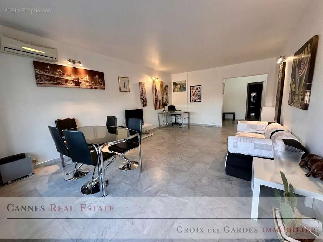 Appartement à CANNES