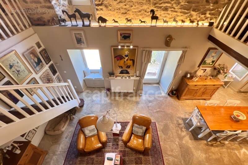 Propriété 203 m² habitables et 265 m² de dépendances - photo 16