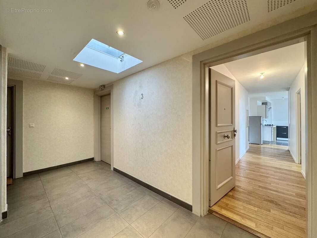 Appartement à VERRIERES-LE-BUISSON