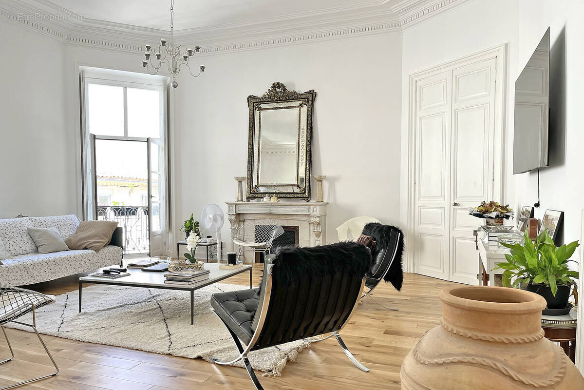 Appartement à NIMES