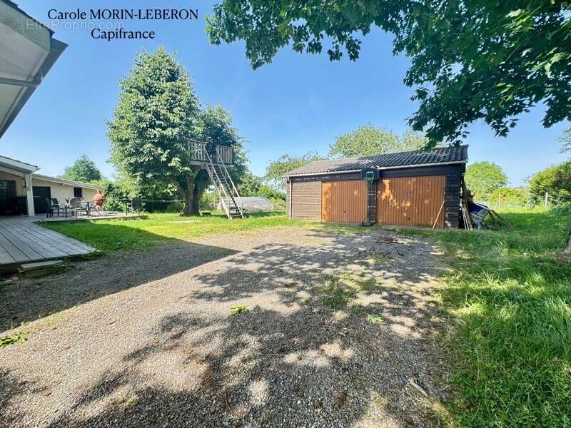 Maison de plain-pied, 4 chambres, double garage et jardin - photo 18
