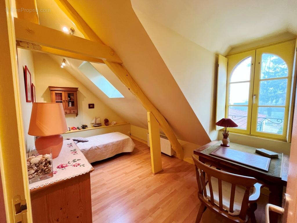 Maison à FONTAINEBLEAU